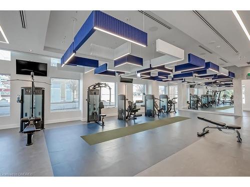 415-509 Dundas Street W, Oakville, ON - Indoor Photo Showing Gym Room