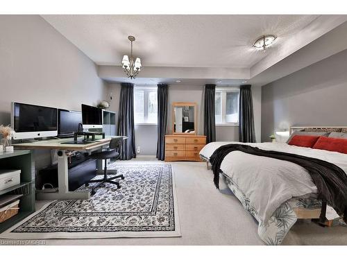 7-98 Carr Street, Toronto, ON - Indoor Photo Showing Bedroom