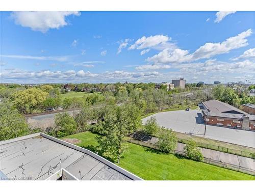 802-81 Millside Drive, Milton, ON - Outdoor With View