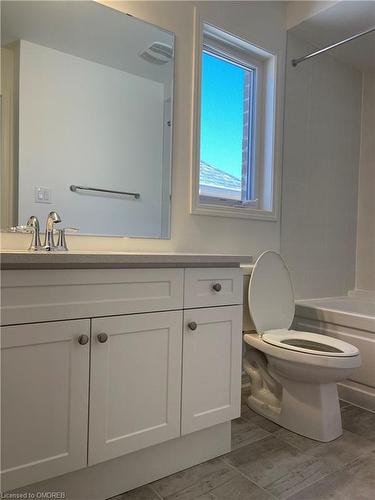 1354 Ripplewood Avenue, Oakville, ON - Indoor Photo Showing Bathroom