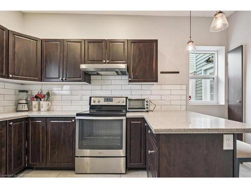 196 Hess Street N, Hamilton, ON - Indoor Photo Showing Kitchen With Upgraded Kitchen
