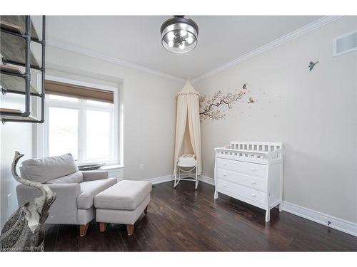 100 Chesswood Trail, Flamborough, ON - Indoor Photo Showing Bedroom