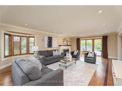 3240 River Road, Haldimand, ON - Indoor Photo Showing Living Room With Fireplace