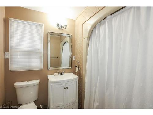 6295 Ker Street, Niagara Falls, ON - Indoor Photo Showing Bathroom