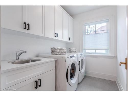 1-2134 New Street, Burlington, ON - Indoor Photo Showing Laundry Room