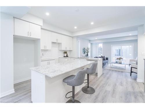 47 Winters Crescent, Collingwood, ON - Indoor Photo Showing Kitchen With Upgraded Kitchen