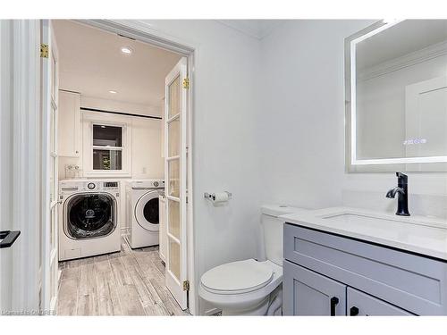 52 Innisbrook Drive, Wasaga Beach, ON - Indoor Photo Showing Laundry Room