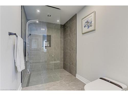 52 Innisbrook Drive, Wasaga Beach, ON - Indoor Photo Showing Bathroom