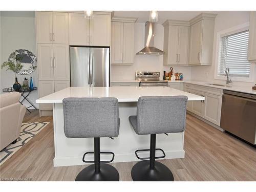 403 Breakwater Boulevard, Port Stanley, ON - Indoor Photo Showing Kitchen With Upgraded Kitchen