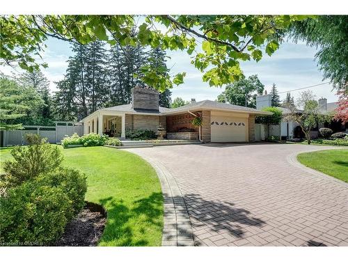 1123 Lakeshore Road E, Oakville, ON - Outdoor