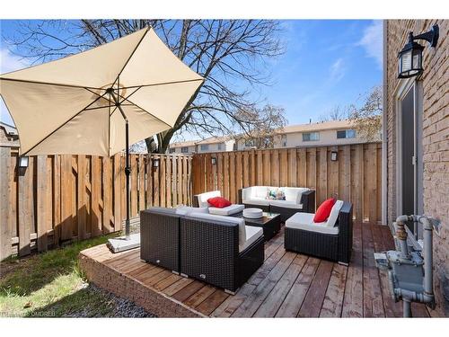 92-1542 Lancaster Drive, Oakville, ON - Outdoor With Deck Patio Veranda With Exterior