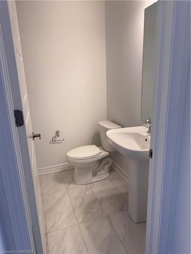 1356 Ripplewood Avenue, Oakville, ON - Indoor Photo Showing Bathroom