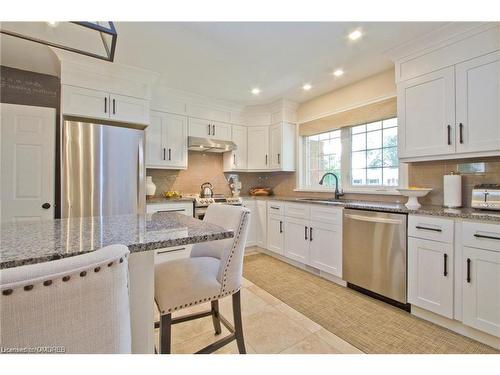 3 Dunraven Avenue, St. Catharines, ON - Indoor Photo Showing Kitchen With Upgraded Kitchen