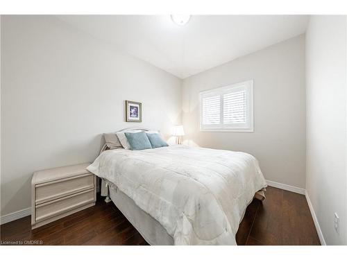 55 Mckibbon Avenue, Hamilton, ON - Indoor Photo Showing Bedroom