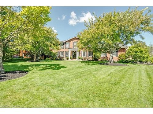 2241 Chancery Lane W, Oakville, ON - Outdoor