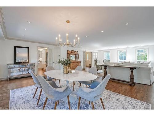 2241 Chancery Lane W, Oakville, ON - Indoor Photo Showing Dining Room