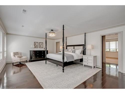 2241 Chancery Lane W, Oakville, ON - Indoor Photo Showing Bedroom