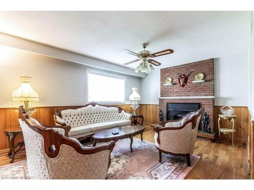 2485 Privet Crescent, Mississauga, ON - Indoor Photo Showing Living Room With Fireplace