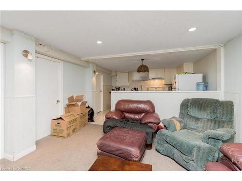 14 Sargent Road, Georgetown, ON - Indoor Photo Showing Living Room