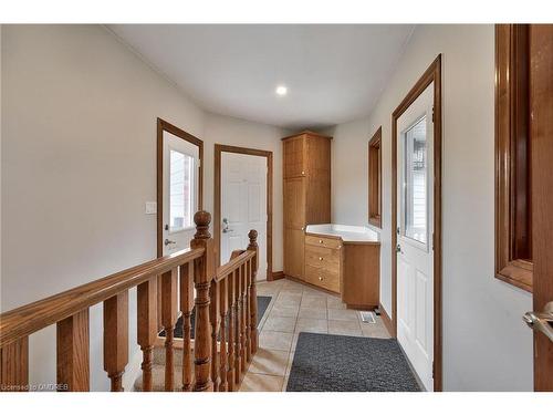 13215 Guelph Line, Campbellville, ON - Indoor Photo Showing Other Room