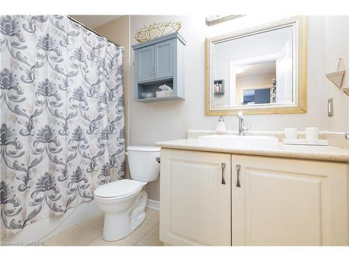 105 Anderson Road, Alliston, ON - Indoor Photo Showing Bathroom