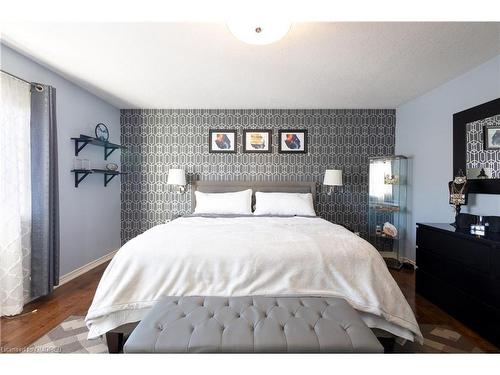 105 Anderson Road, Alliston, ON - Indoor Photo Showing Bedroom