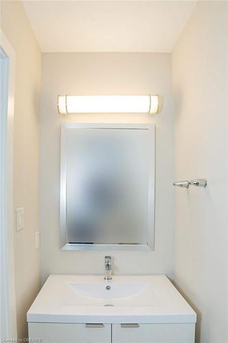 2060 Evans Boulevard, London, ON - Indoor Photo Showing Bathroom