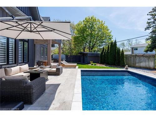 468 Southland Crescent, Oakville, ON - Outdoor With In Ground Pool
