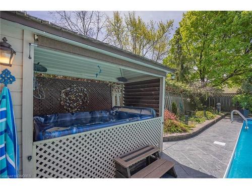32 Parkview Place, Brampton, ON - Outdoor With In Ground Pool With Deck Patio Veranda With Exterior