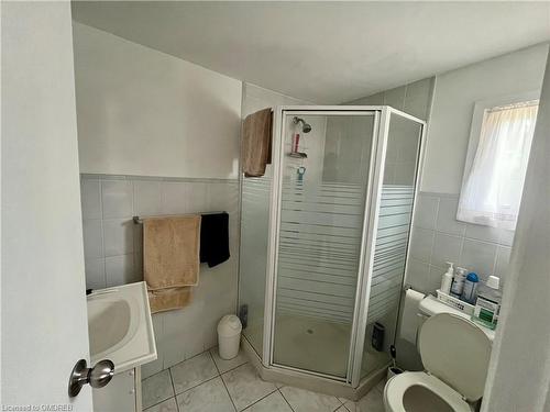58 Onslow Court, Oakville, ON - Indoor Photo Showing Bathroom