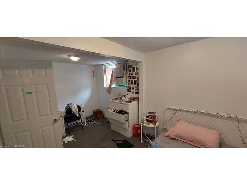 137 Whitney Avenue, Hamilton, ON - Indoor Photo Showing Other Room