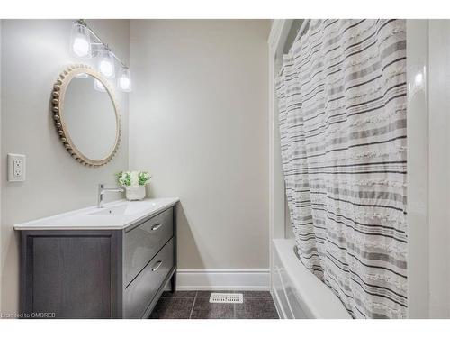 62 Mary Street, Niagara-On-The-Lake, ON - Indoor Photo Showing Bathroom