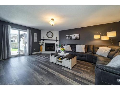 166 Merrilee Crescent, Hamilton, ON - Indoor Photo Showing Living Room With Fireplace