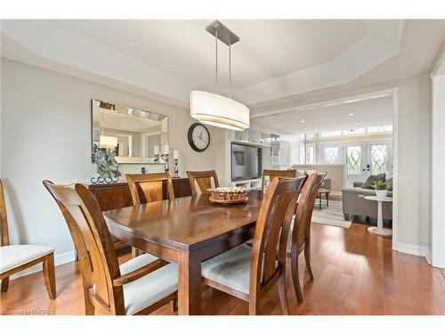 34 Hepburn Crescent, Halton Hills, ON - Indoor Photo Showing Dining Room