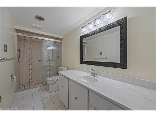29 Bartley Bull Parkway, Brampton, ON - Indoor Photo Showing Bathroom