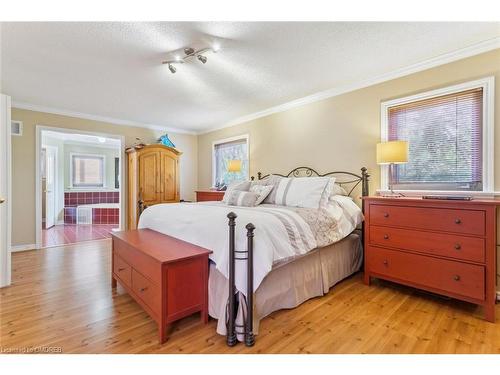 391 March Crescent, Oakville, ON - Indoor Photo Showing Bedroom