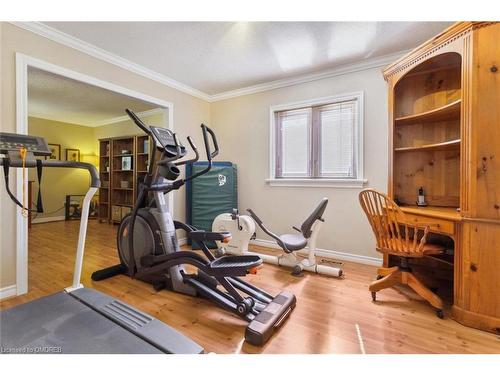 391 March Crescent, Oakville, ON - Indoor Photo Showing Gym Room