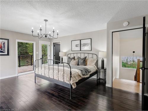 75 Main Street, Paris, ON - Indoor Photo Showing Bedroom