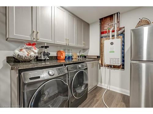 165 Marvin Avenue, Oakville, ON - Indoor Photo Showing Laundry Room