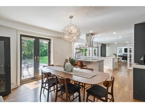 492 Country Club Crescent, Mississauga, ON - Indoor Photo Showing Dining Room