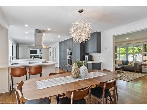 492 Country Club Crescent, Mississauga, ON - Indoor Photo Showing Dining Room