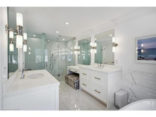 2-336 Robinson Street, Oakville, ON - Indoor Photo Showing Bathroom