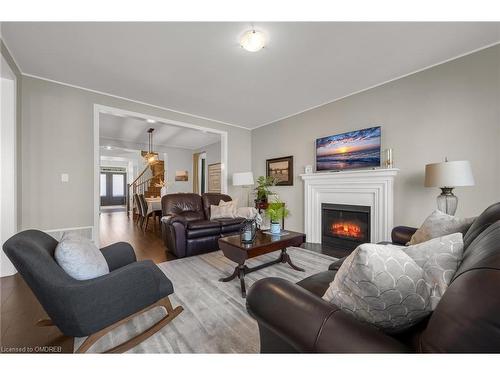 225 Cherryhurst Road, Oakville, ON - Indoor Photo Showing Living Room With Fireplace
