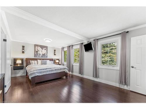 1487 Grand Boulevard, Oakville, ON - Indoor Photo Showing Bedroom