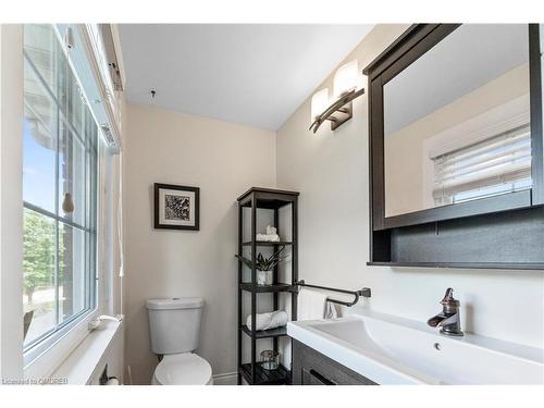 1487 Grand Boulevard, Oakville, ON - Indoor Photo Showing Bathroom