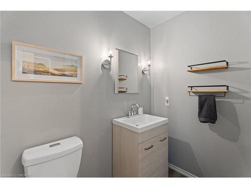 121 North Deer Lake Road, Port Sydney, ON - Indoor Photo Showing Bathroom