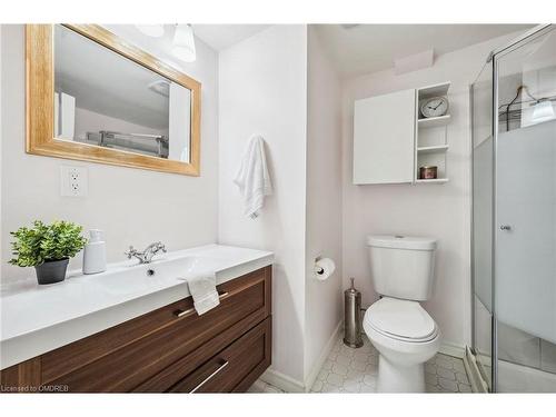 11485 First Line, Milton, ON - Indoor Photo Showing Bathroom