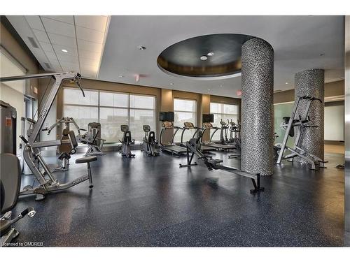813-55 Speers Road, Oakville, ON - Indoor Photo Showing Gym Room