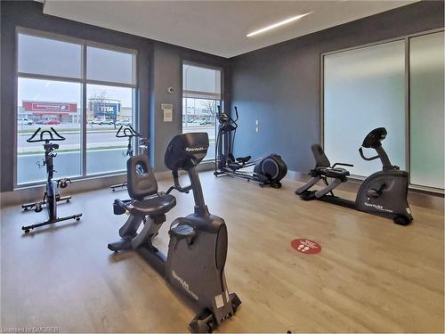 514-55 Speers Road, Oakville, ON - Indoor Photo Showing Gym Room
