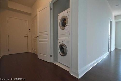 1404-1 Hurontario Street, Mississauga, ON - Indoor Photo Showing Laundry Room